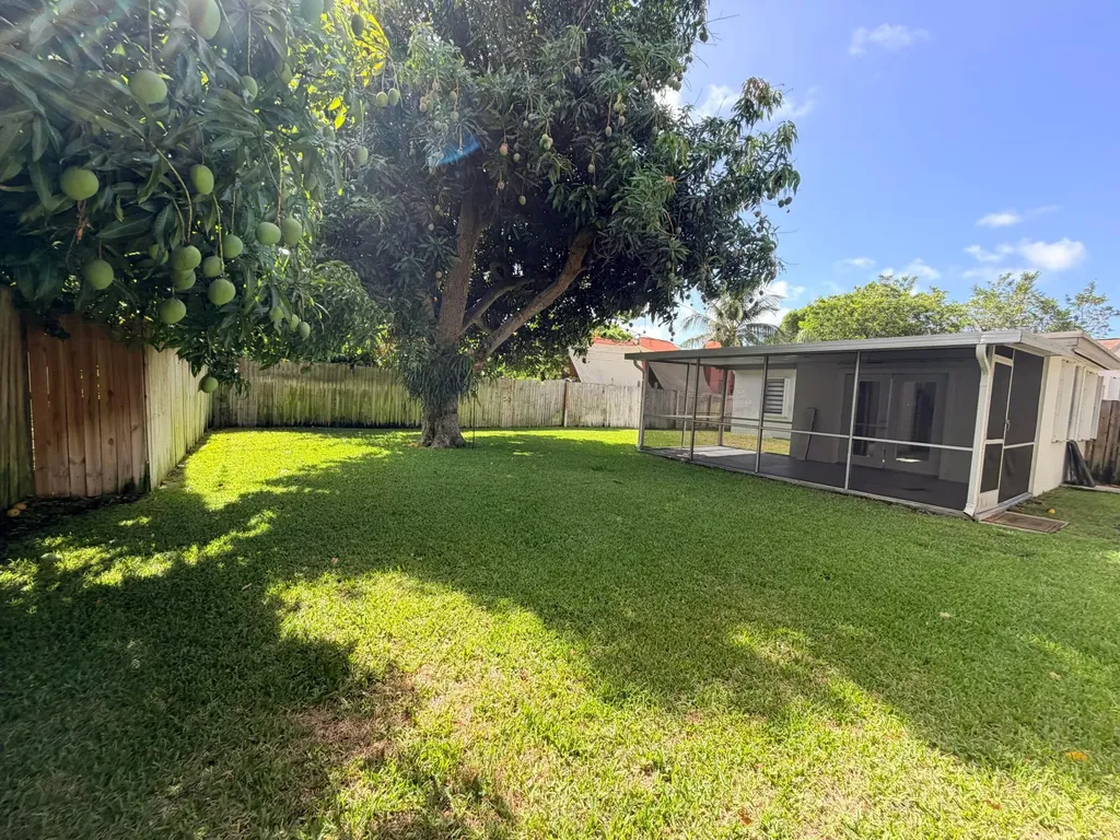 827 Franklin Road West Palm Beach FL 33405