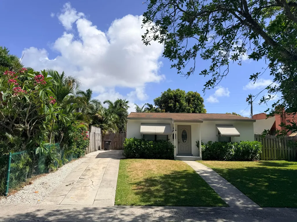 827 Franklin Road West Palm Beach FL 33405
