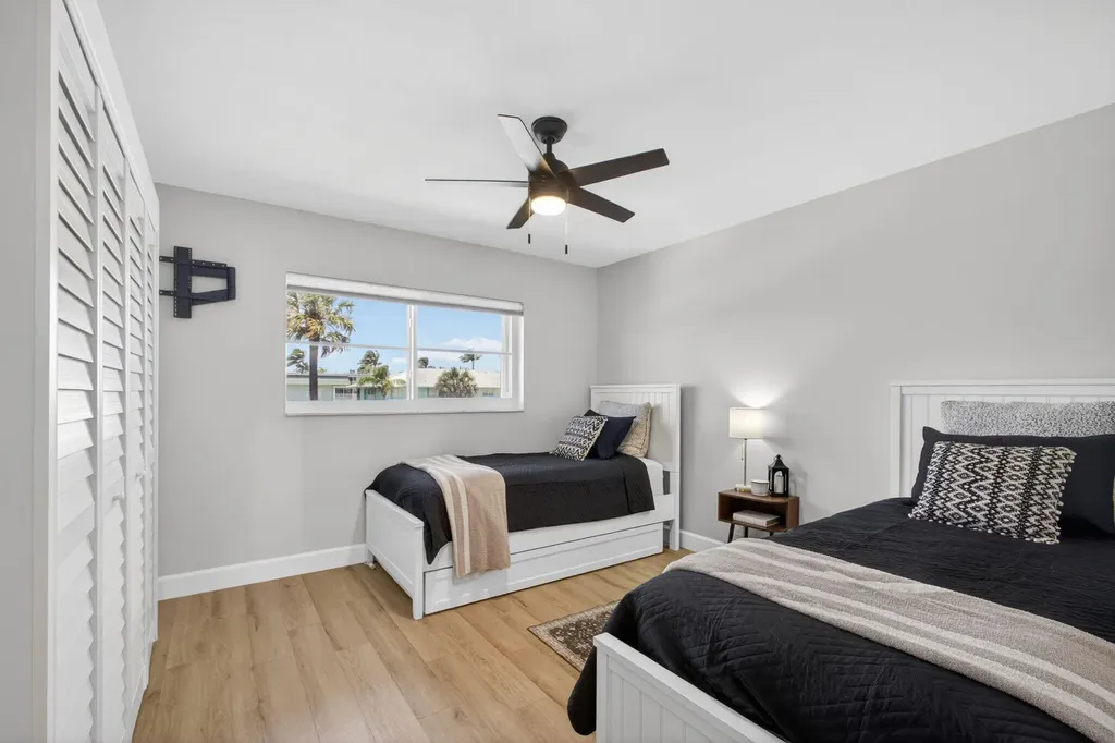 110 Wettaw Lane North Palm Beach FL 33408