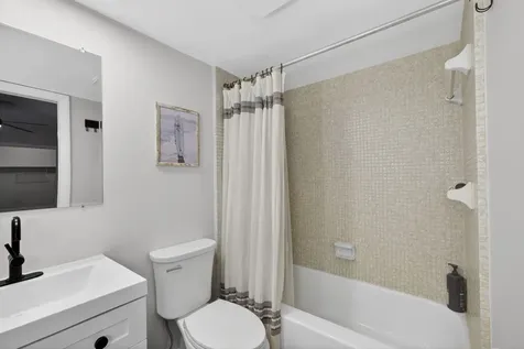 110 Wettaw Lane North Palm Beach FL 33408