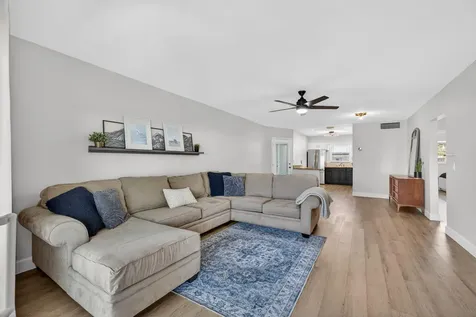 110 Wettaw Lane North Palm Beach FL 33408