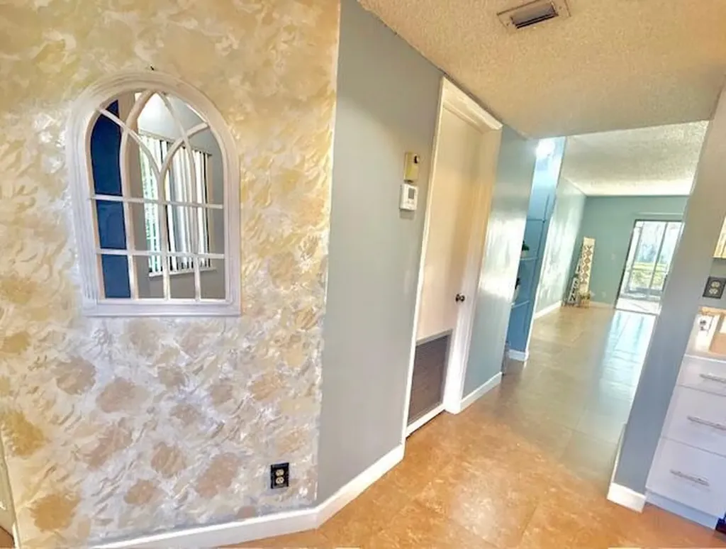 2202 S Cypress Bend Drive Pompano Beach FL 33069