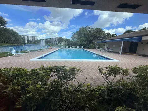 2202 S Cypress Bend Drive Pompano Beach FL 33069