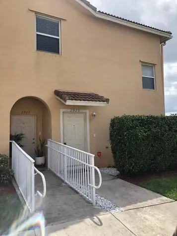 2925 Crestwood Terrace Margate FL 33063