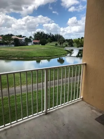 2925 Crestwood Terrace Margate FL 33063