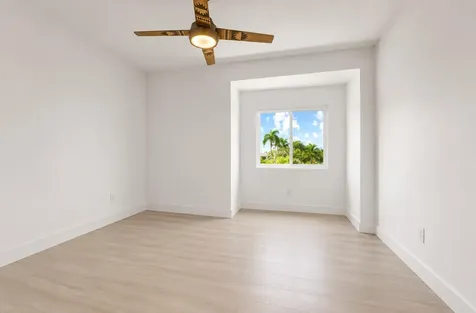 1110 NE 14th Avenue Fort Lauderdale FL 33304