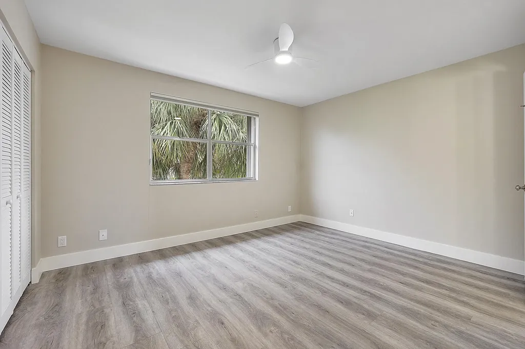2747 NE 15th Street Pompano Beach FL 33062