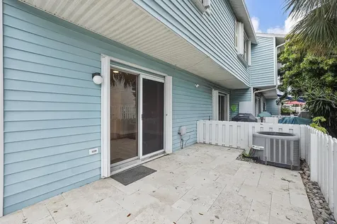 2747 NE 15th Street Pompano Beach FL 33062