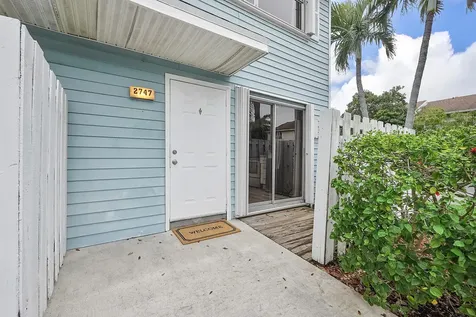 2747 NE 15th Street Pompano Beach FL 33062