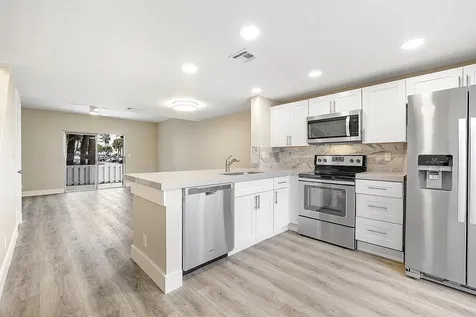 2747 NE 15th Street Pompano Beach FL 33062