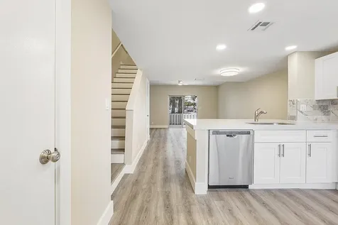 2747 NE 15th Street Pompano Beach FL 33062
