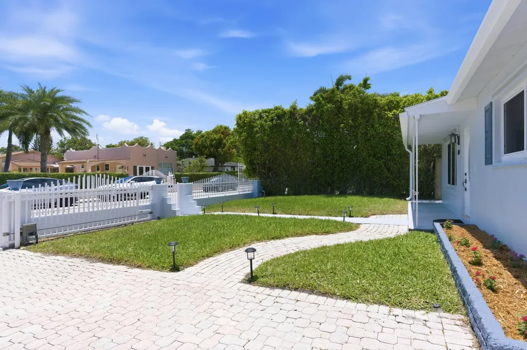 715 Green Street West Palm Beach FL 33405