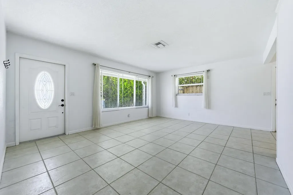 715 Green Street West Palm Beach FL 33405