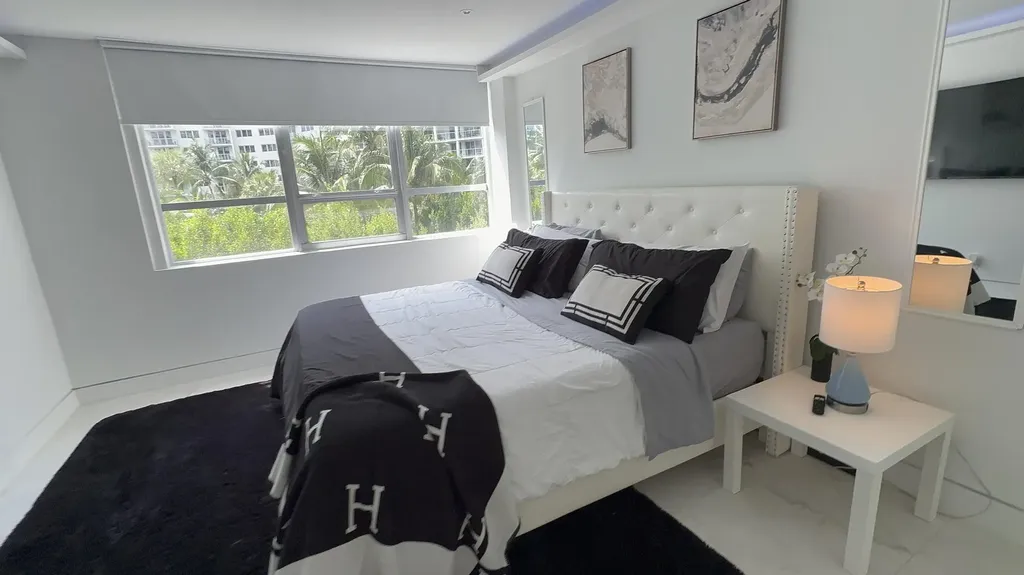1500 Bay Road Miami Beach FL 33139