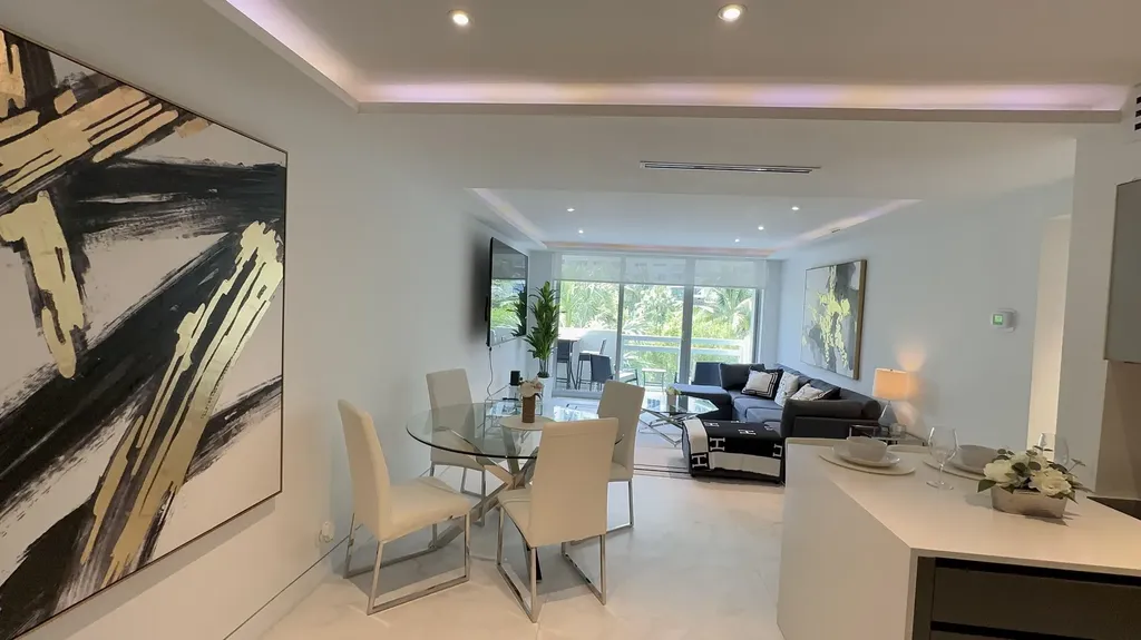 1500 Bay Road Miami Beach FL 33139