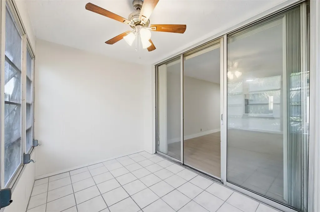 9430 Poinciana Place Davie FL 33324