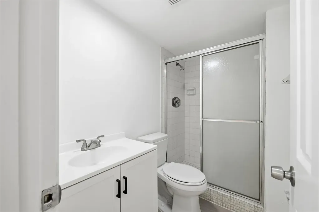 9430 Poinciana Place Davie FL 33324