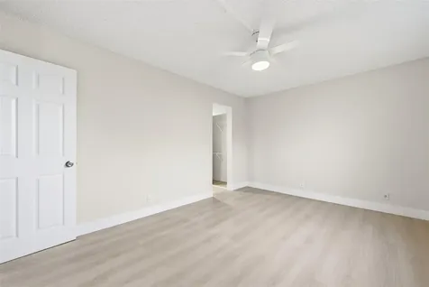 9430 Poinciana Place Davie FL 33324