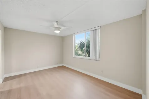 9430 Poinciana Place Davie FL 33324