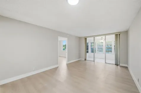9430 Poinciana Place Davie FL 33324