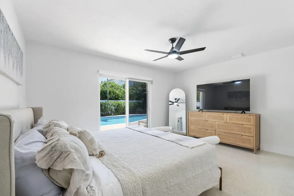 2800 NE 21st Court Fort Lauderdale FL 33305