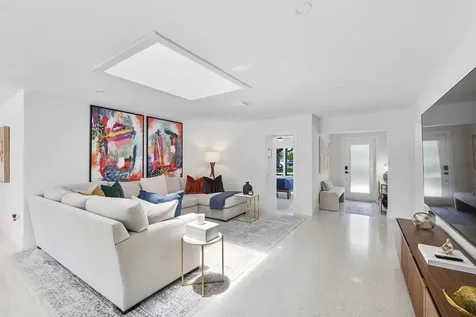 2800 NE 21st Court Fort Lauderdale FL 33305