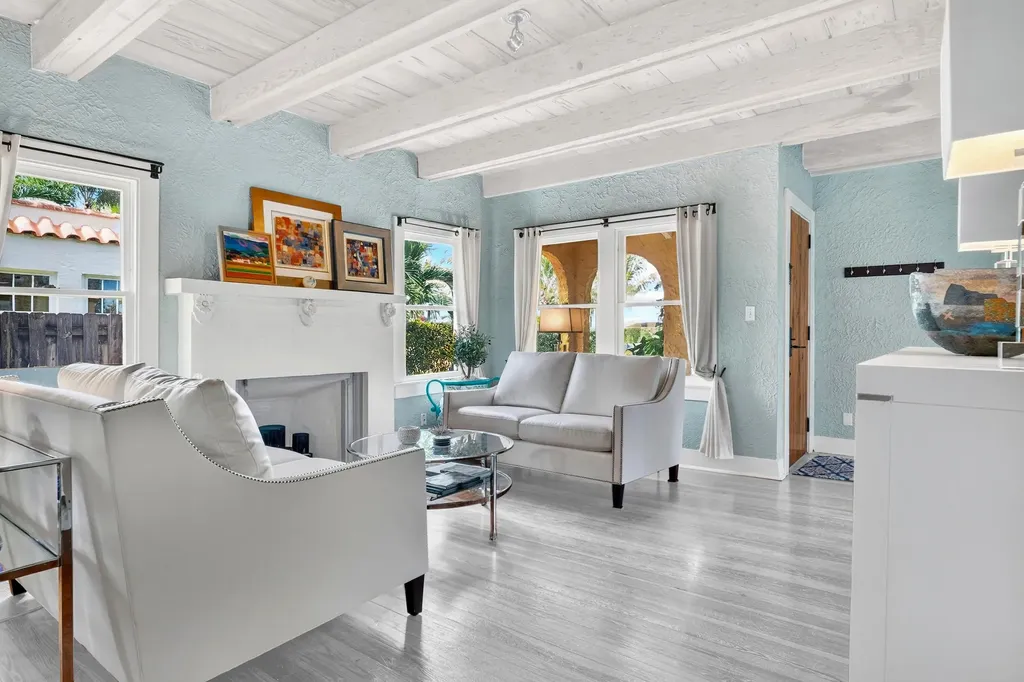 348 Plymouth Road West Palm Beach FL 33405
