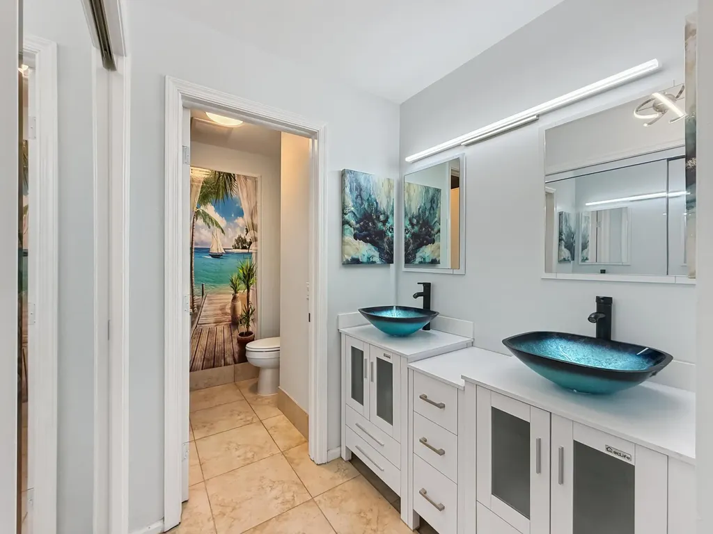 1251 S Federal Highway Boca Raton FL 33432