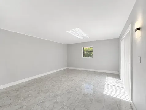 1251 S Federal Highway Boca Raton FL 33432