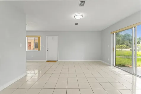 3709 NW 84th Avenue Sunrise FL 33351