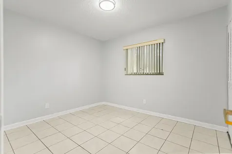 3709 NW 84th Avenue Sunrise FL 33351