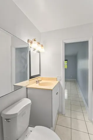 3709 NW 84th Avenue Sunrise FL 33351