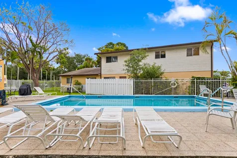 3709 NW 84th Avenue Sunrise FL 33351