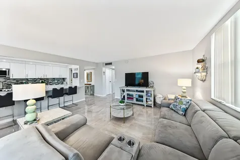 6000 NE 22nd Way Fort Lauderdale FL 33308