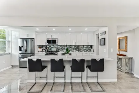 6000 NE 22nd Way Fort Lauderdale FL 33308