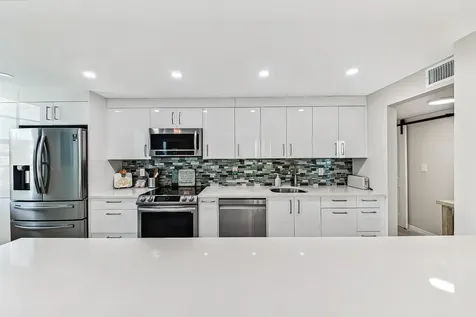 6000 NE 22nd Way Fort Lauderdale FL 33308
