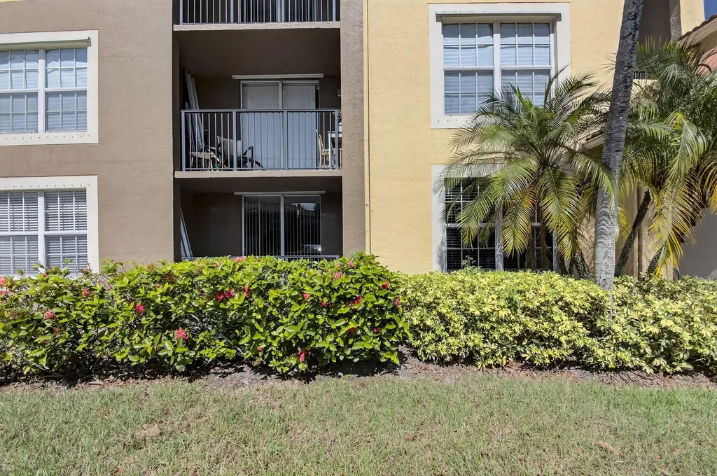 15035 Michelangelo Boulevard Delray Beach FL 33446