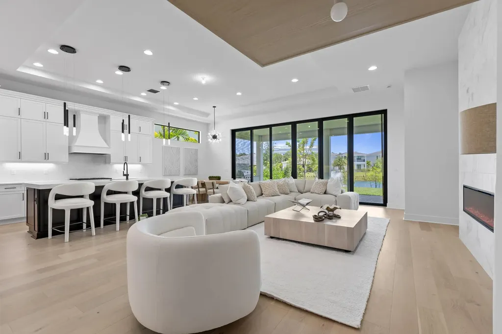 13206 Faberge Place Palm Beach Gardens FL 33418