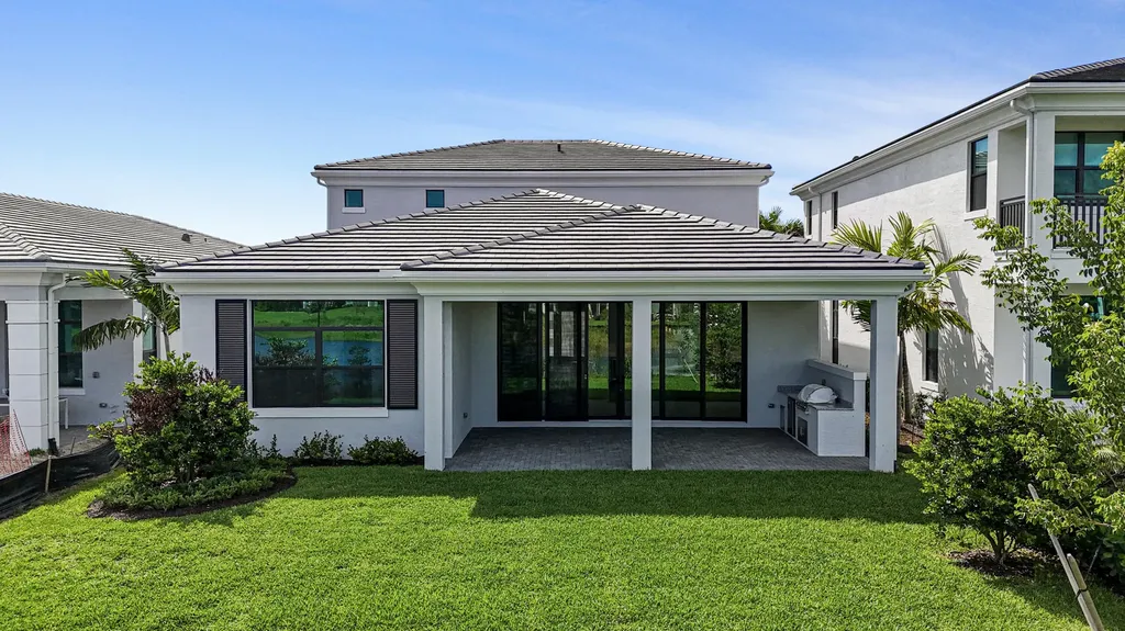 13206 Faberge Place Palm Beach Gardens FL 33418