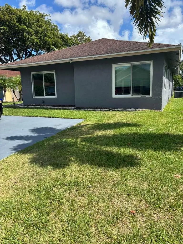 5369 Gene Circle West Palm Beach FL 33415