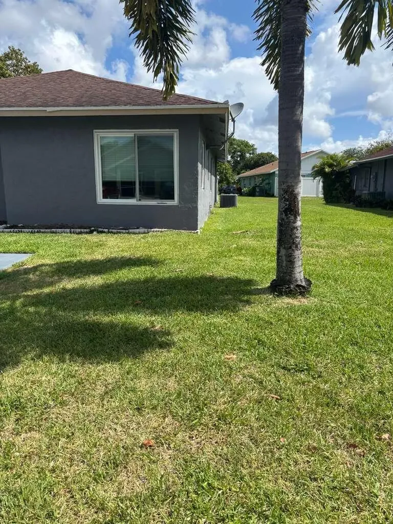 5369 Gene Circle West Palm Beach FL 33415
