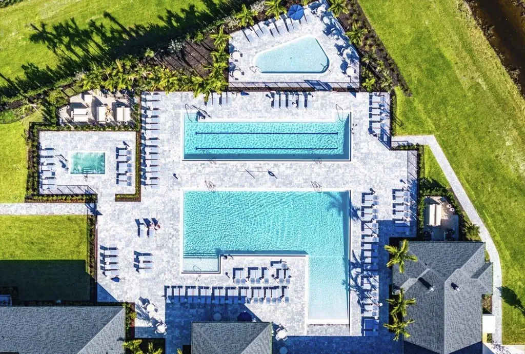 13788 Via Flora Delray Beach FL 33484