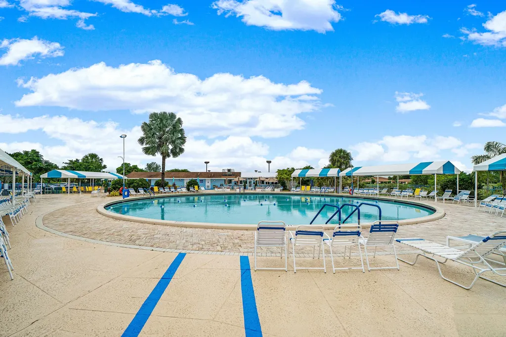 13788 Via Flora Delray Beach FL 33484