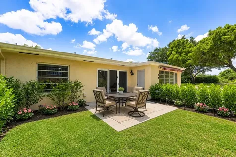 13788 Via Flora Delray Beach FL 33484