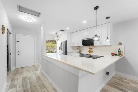 13788 Via Flora Delray Beach FL 33484