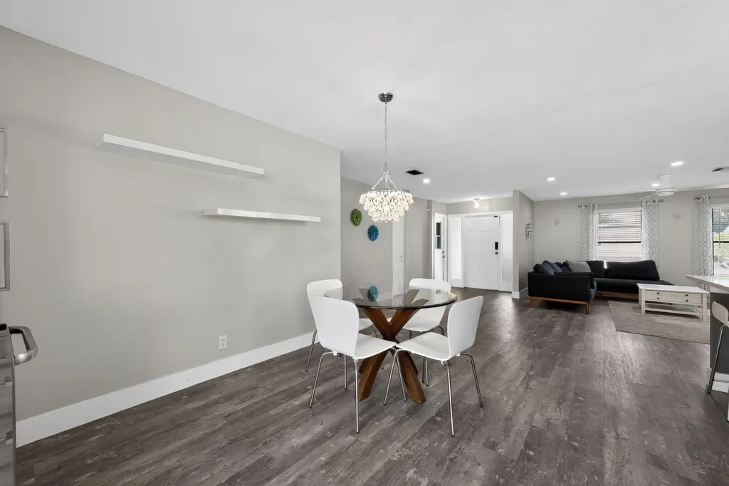 159 SE 26th Avenue Boynton Beach FL 33435
