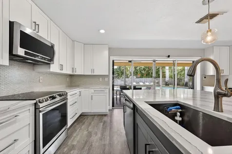 159 SE 26th Avenue Boynton Beach FL 33435