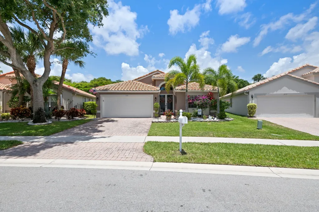 5185 Glenville Drive Boynton Beach FL 33437