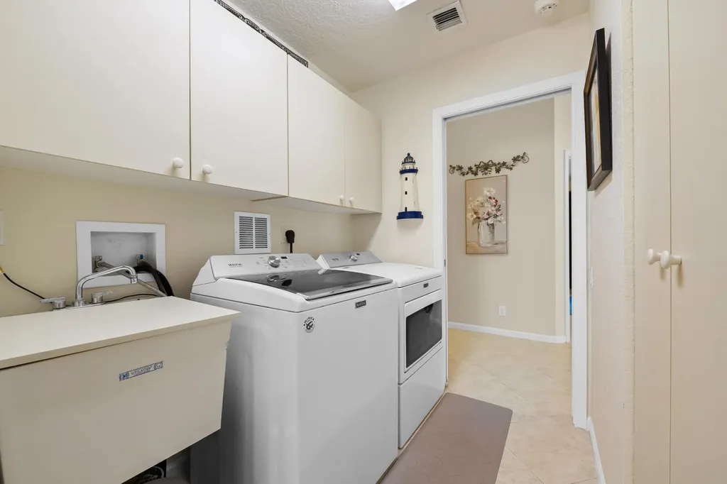 5185 Glenville Drive Boynton Beach FL 33437