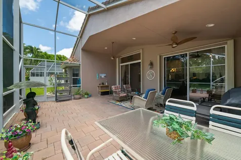 5185 Glenville Drive Boynton Beach FL 33437